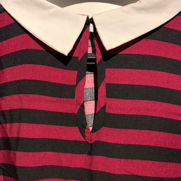 NWT Girls Despicable Me Dress - Picture 5 of 14